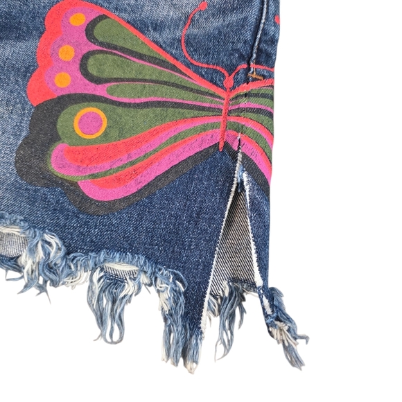 FP We The Free Fields Of Sun Butterfly Daisy Denim Shorts Distressed Size 28 - Picture 4 of 8